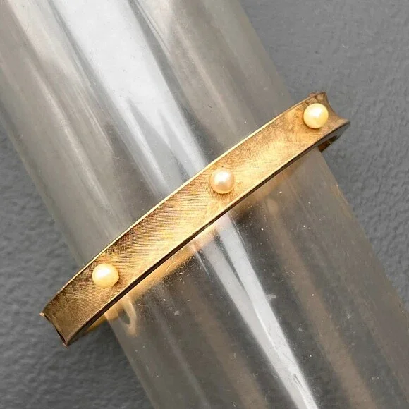 Art Deco Gold Filled Brushed gold filled Cultured pearl Bangle Bracelet . Winar - Picture 5 of 10